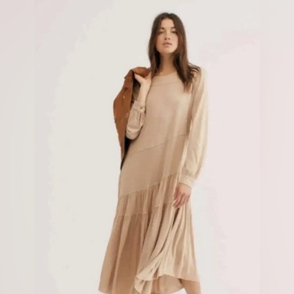 Free People Beach Jilly Midi dress size Small tan in color